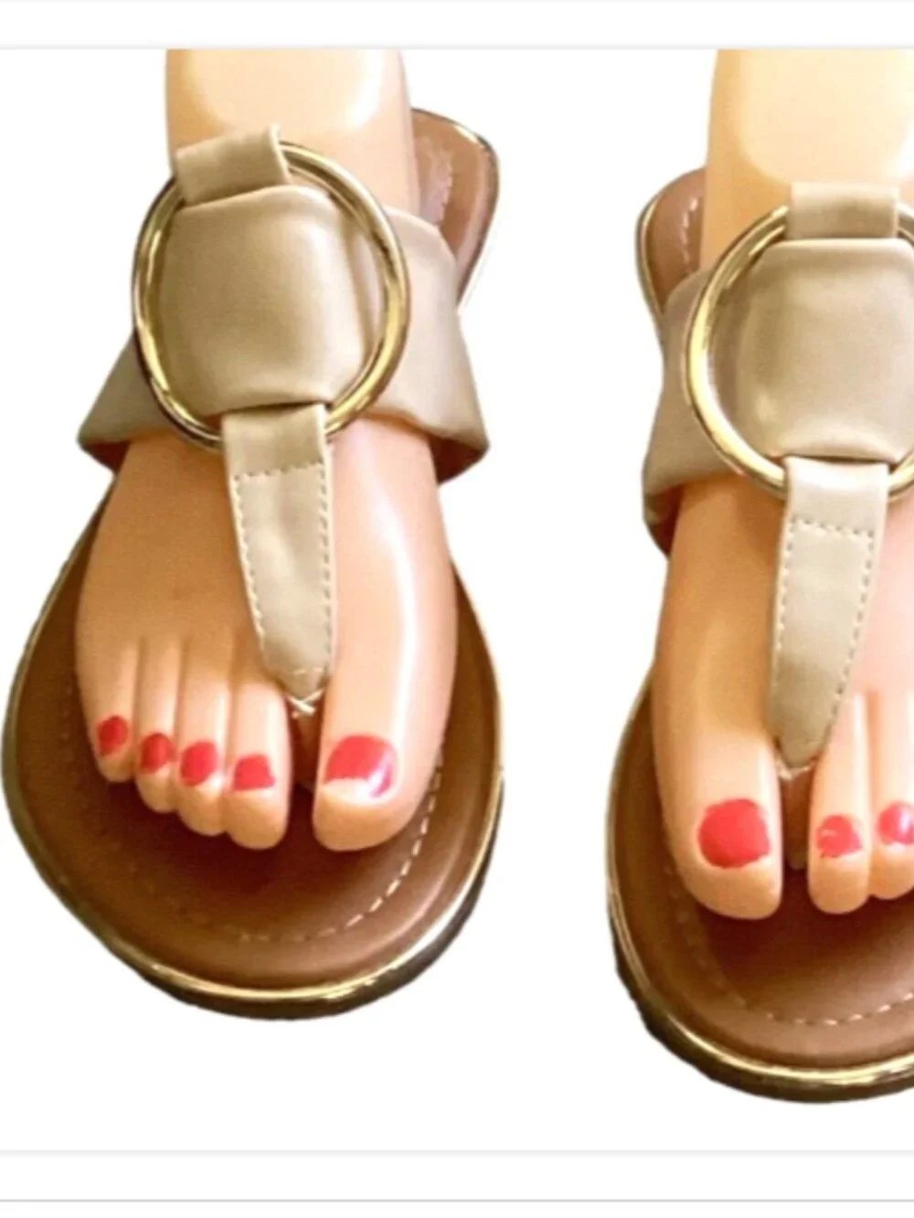 Liz Claiborne Cabella Sandal Flats T-Strap/Thong Light‎ 7 Off-White Cream 160G